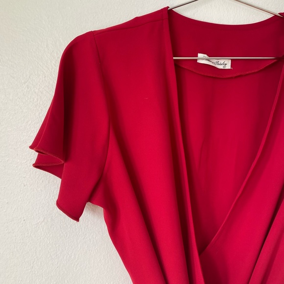 Designer Mini Red Wrap Dress size M - Picture 5 of 7